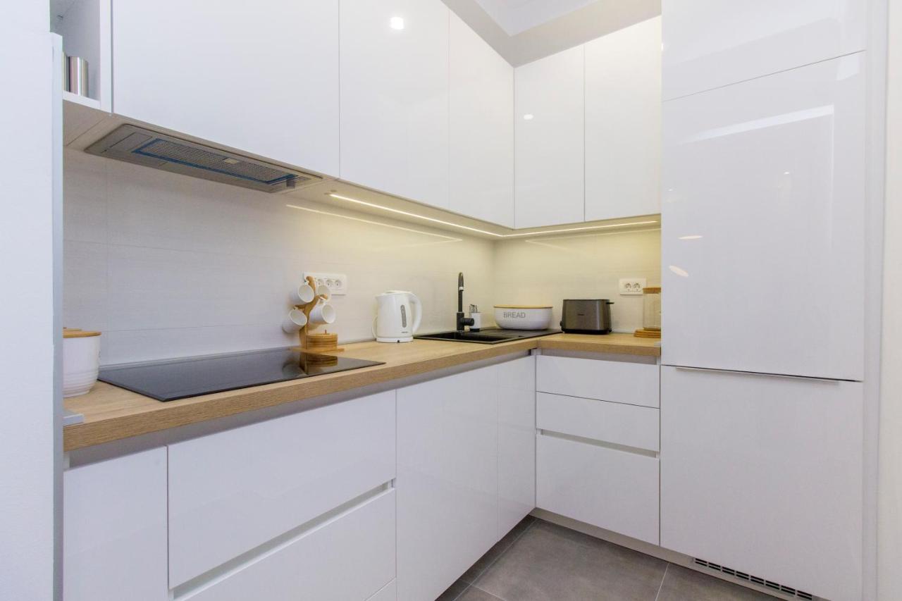 שיבניק Apartment Ena ,City Center מראה חיצוני תמונה