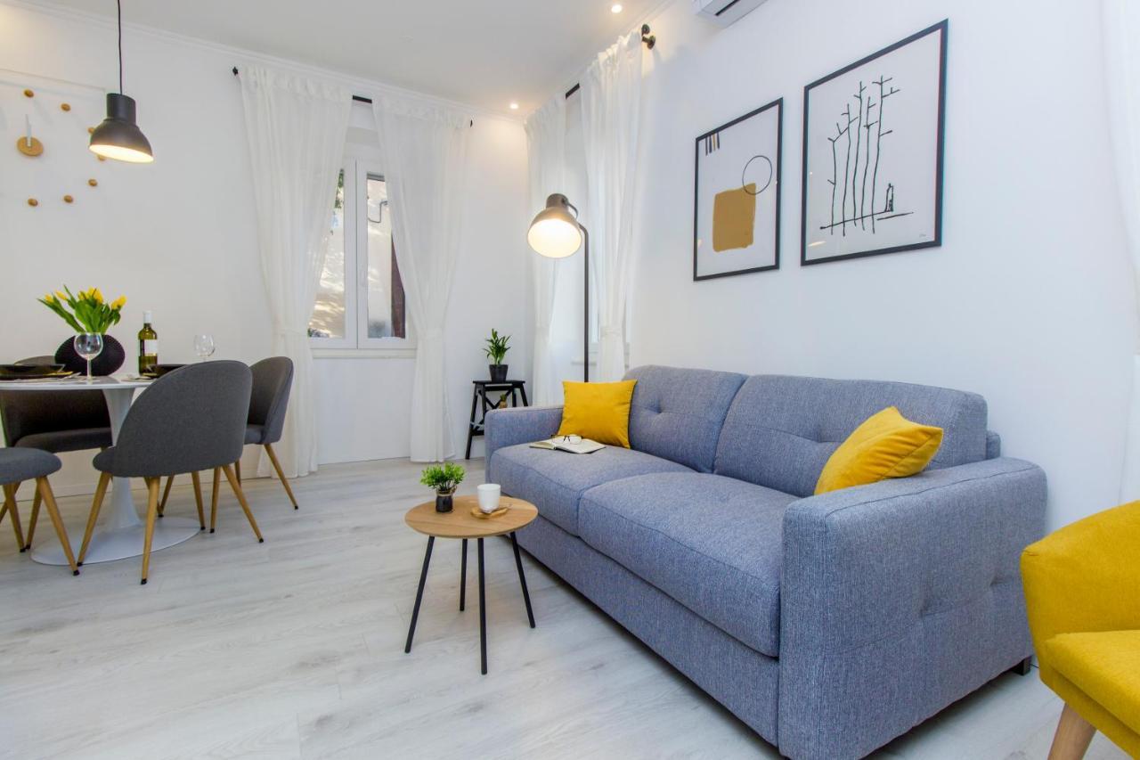 שיבניק Apartment Ena ,City Center מראה חיצוני תמונה