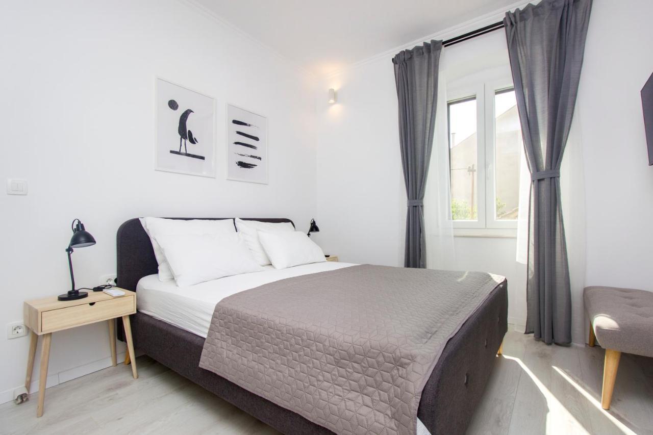 שיבניק Apartment Ena ,City Center מראה חיצוני תמונה